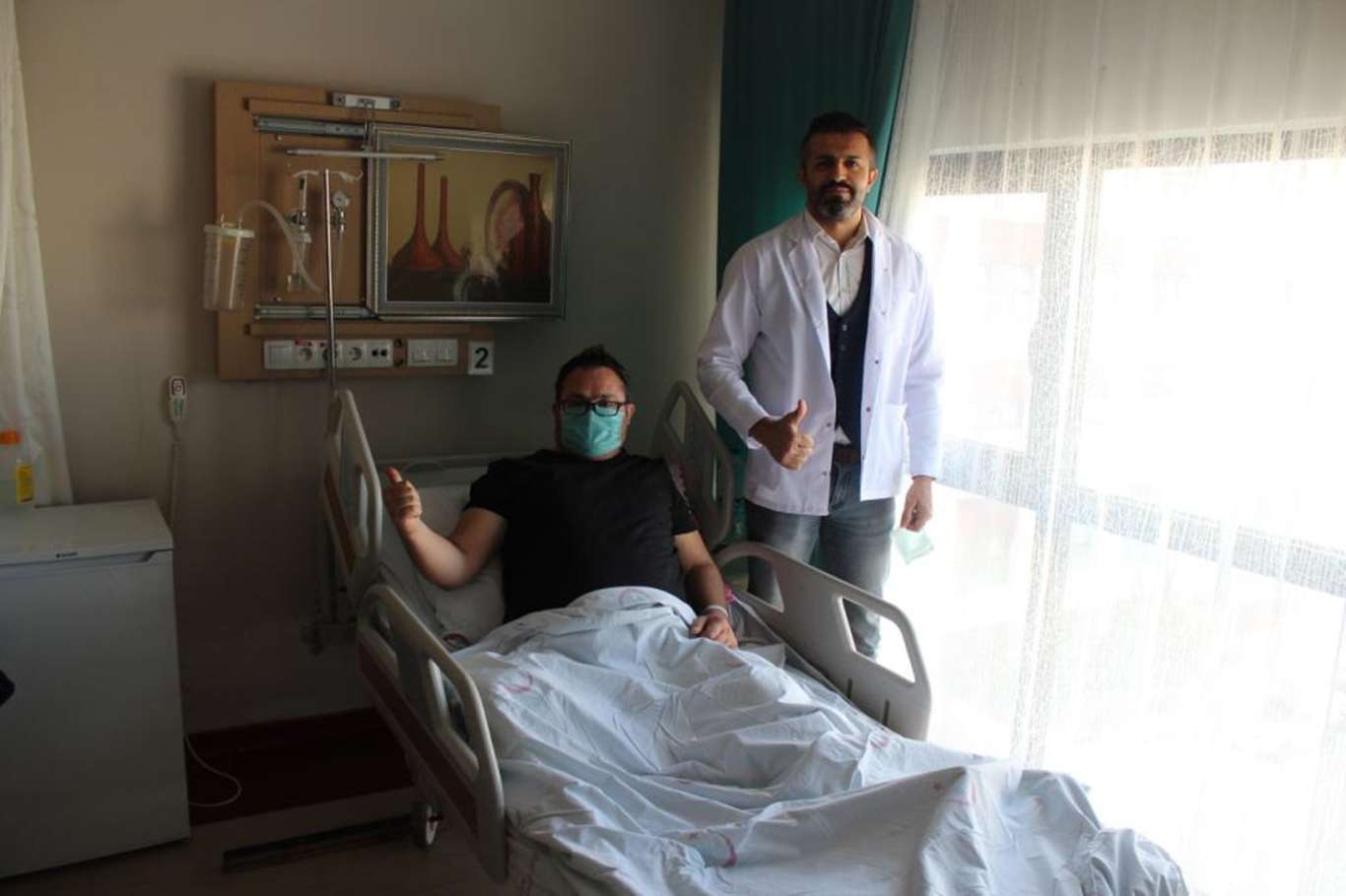 Mardin’de ilk defa “Pateller Tendon Rekonstrüksiyonu” ameliyatı yapıldı Mardin’de ilk defa “Pateller Tendon Rekonstrüksiyonu” ameliyatı yapıldı